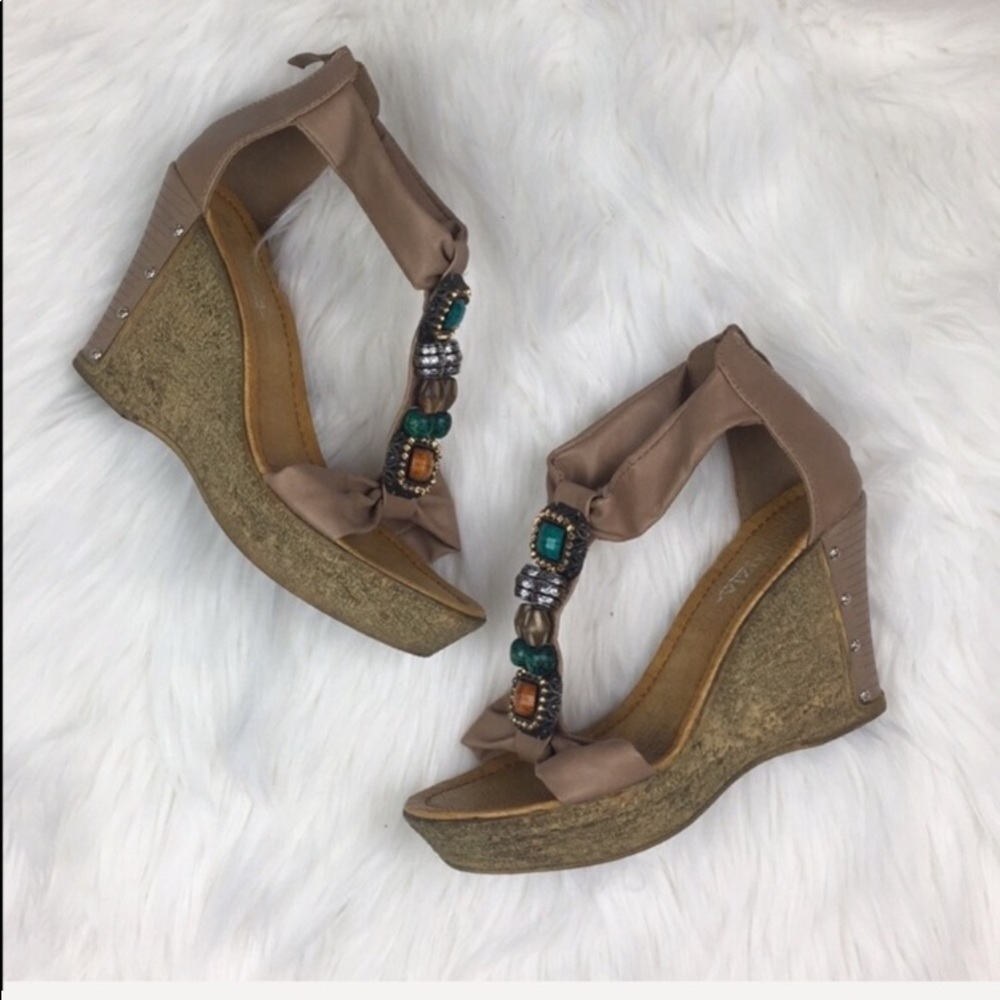 Spring Step Wedges size 9